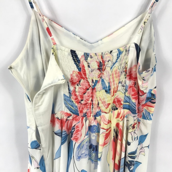 Old Navy Floral Spaghetti Strap Dress - Picture 5 of 8